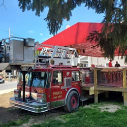 Grand Islander Hotel