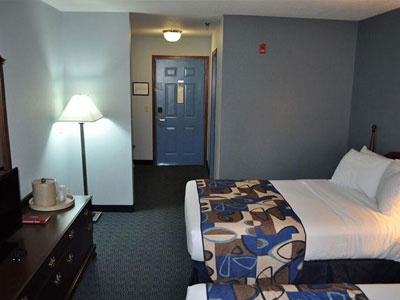 Grand Islander Hotel at Put-In-Bay