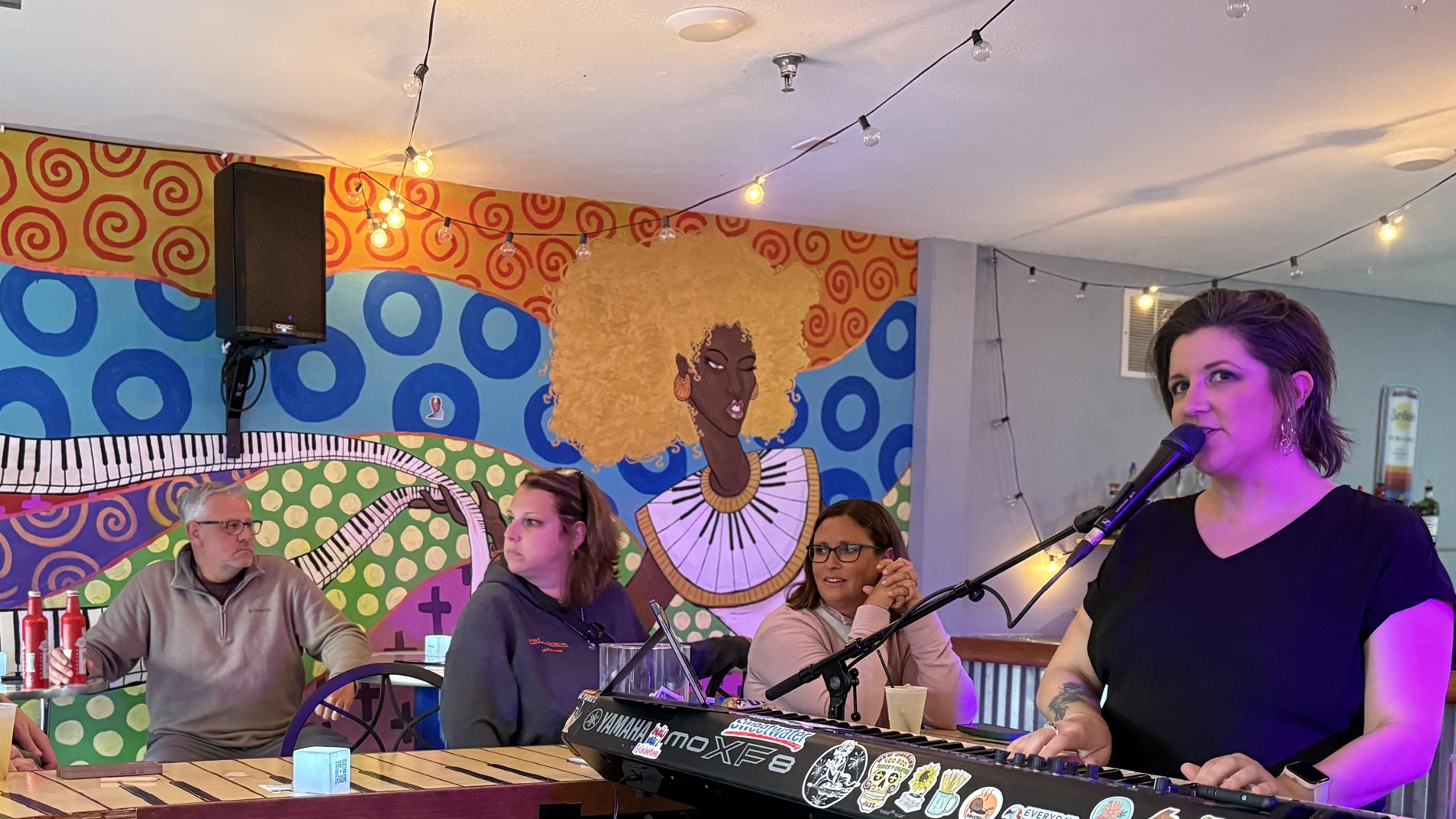 Grand Islander Hotel